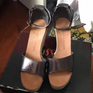 Robert Clergerie  Platform Sandals 8 1/2