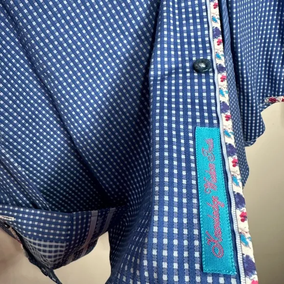 Robert Graham Modern Americana Men’s XL Tailored Fit Blue w white spots dress