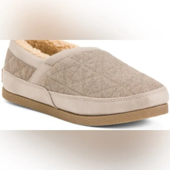 ROCKPORT Veda Sz 7 Comfort Slippers