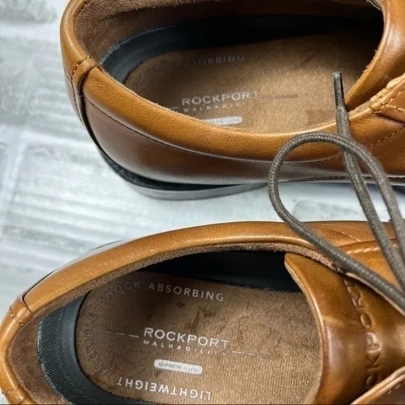 Rockport Walkability Lightweight Men’s Size 10 Brown Leather Dress Oxford Shoes