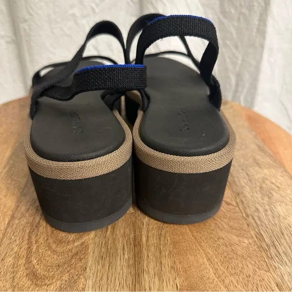 Rothy’s The Lightweight Wedge Sandal Pepper Black Platform Shoes 11