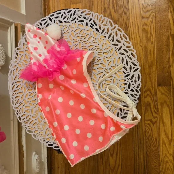 Rubies child's two piece clown costume ( See measurements)