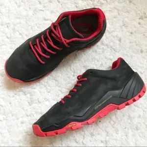 S-Karp: Daily RS Men’s Rose Sneakers Size 7.5