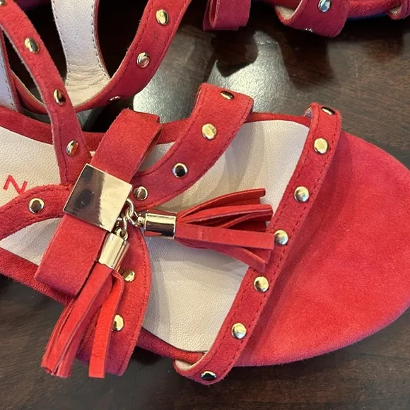 Sacha London Sandals size 7 Red and Black Sandals with gold beads