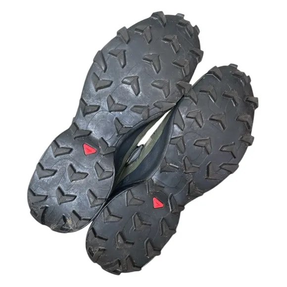 Salomon Speedcross 5 Trail Running Shoe with Aggressive Outsole