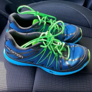 Salomon X-Tour lightweight hiking shoes size 8.5