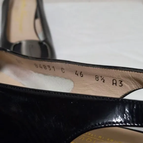 Salvatore Ferragamo Boutique Leather Slingback Block Heel Shoes Black Sz 8.5 3A