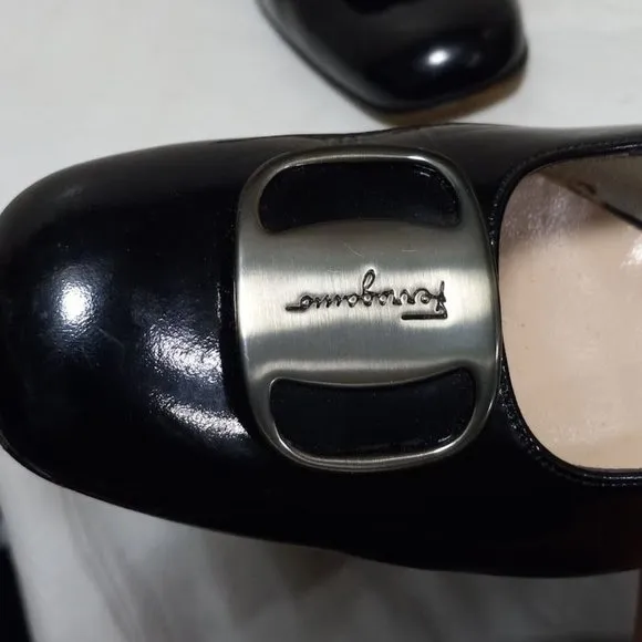 Salvatore Ferragamo Boutique Leather Slingback Block Heel Shoes Black Sz 8.5 3A