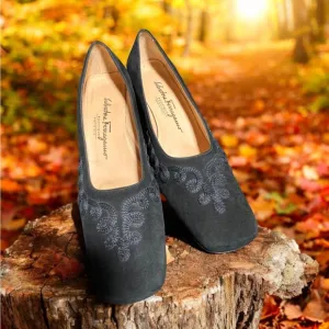 Salvatore Ferragamo Boutique size 7.5 black suede square tie shoes made …