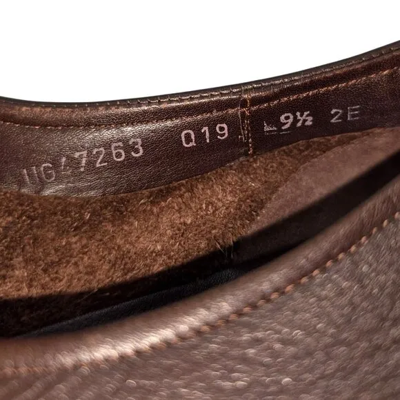 Salvatore Ferragamo Italy Dark Brown Leather Blucher Men 9.5EE Derby Dress Shoes
