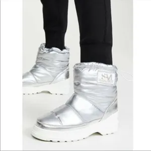 Sam Edelman Carlton Silver puffer Winter Boots