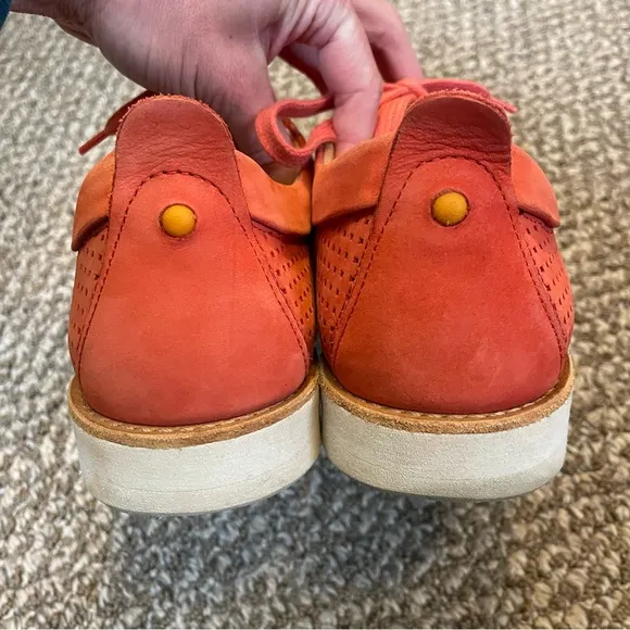 Samuel Hubbard Wanderer Sneaker Coral Nubuck