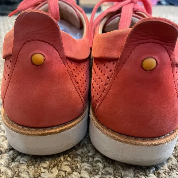 Samuel Hubbard Wanderer Sneaker Coral Nubuck