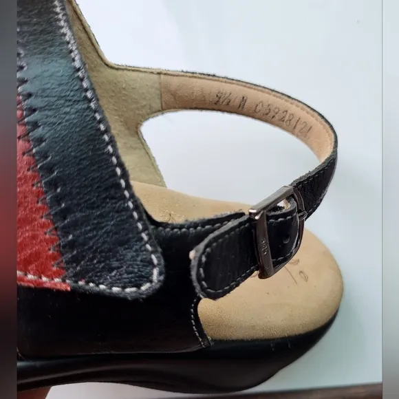 SAS Nude Women's Sandals.