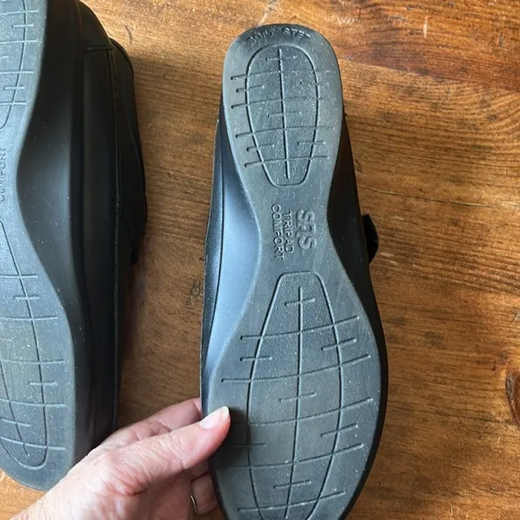 SAS Roamer Women's Black Leather Mary Janes Shoes Sz 9 N