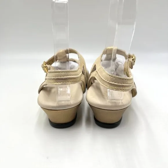 SAS Womens 7M Aurora Soft Gold Leather Low Wedges Sandals Comfort Shoes