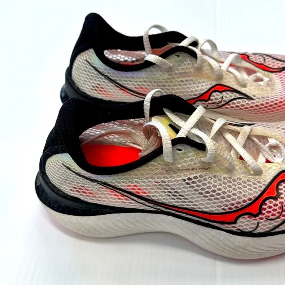 Saucony Endorphin Pro 3 Women’s size 10 Pre owned