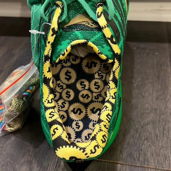 Saucony Kinvara 12 St. Patrick’s Patty’s Day Clover Green shoes sneakers Mens