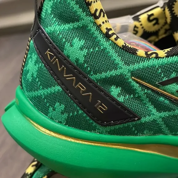 Saucony Kinvara 12 St. Patrick’s Patty’s Day Clover Green shoes sneakers Mens