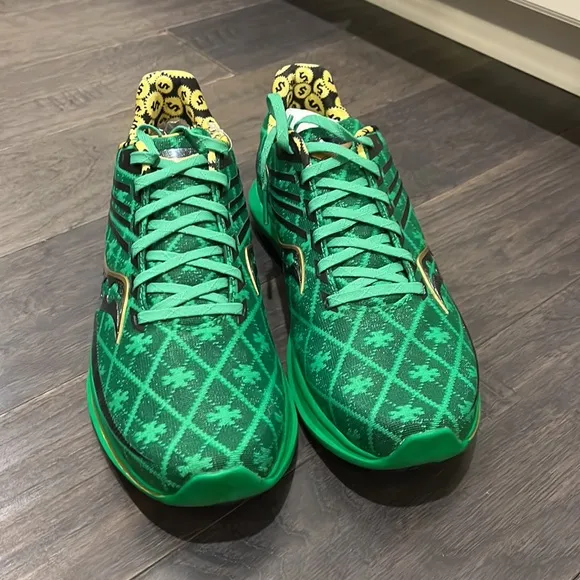Saucony Kinvara 12 St. Patrick’s Patty’s Day Clover Green shoes sneakers Mens