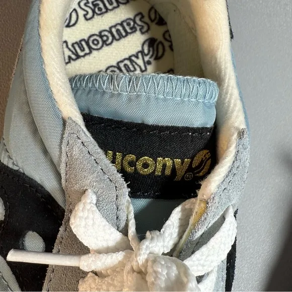 Saucony Light Blue and Black Low Lace Up Sneakers Size 8 NWOT