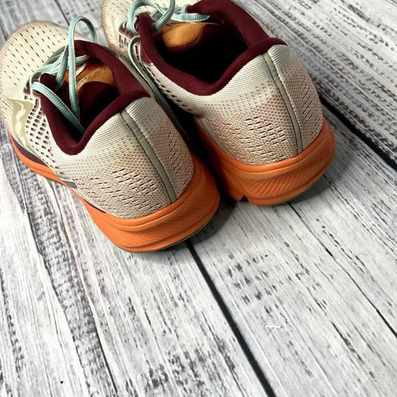 Saucony Ride 13 Women's Race Baste Shoes Sneakers Sz 9