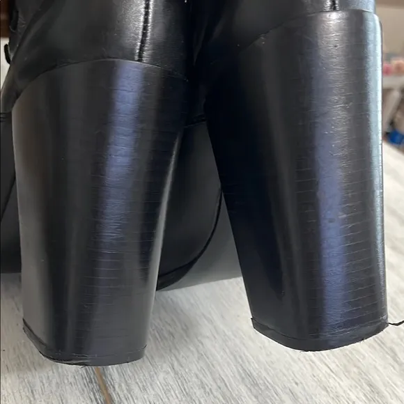 SCHUTZ Black Lace Up Boots with Block Heel size 9.5B