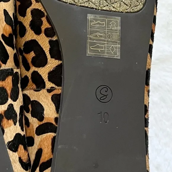 SEECAAS LEOPARD WITH RED CAP TOE Size 10 Chic Stylish Fun Trendy Artsy Modern