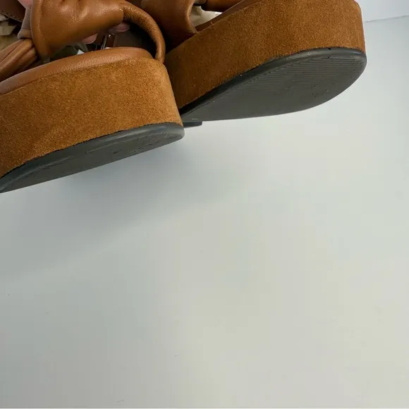 Seychelles Slow Motion Tan Sandals Suede Buttery Leather Ankle Strap Size 8