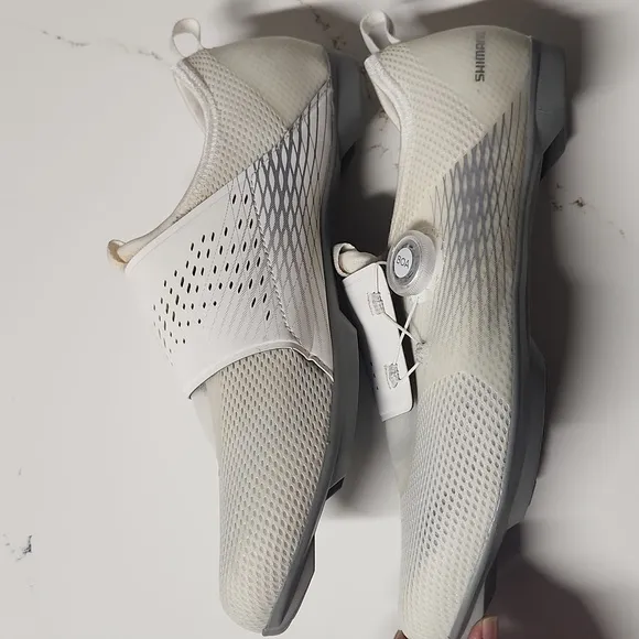 Shimano IC5 Cycling Shoes