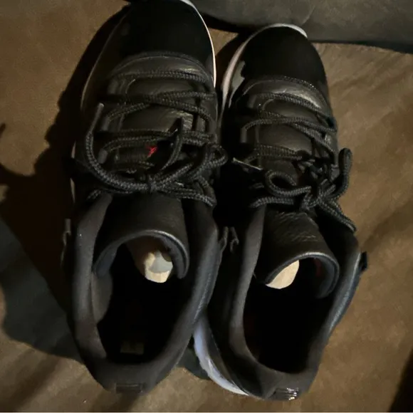 Size 12 - Jordan 11 Retro Low 72-10