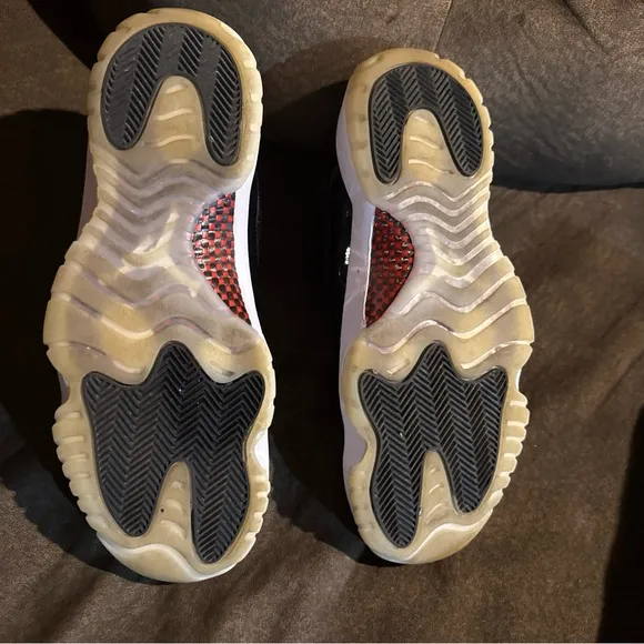 Size 12 - Jordan 11 Retro Low 72-10