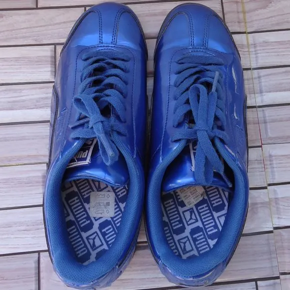 SIZE 7. PUMA Men's Roma Ano Royal lightweight athletic sneakers shoes.