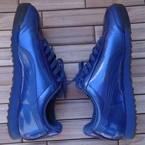 SIZE 7. PUMA Men's Roma Ano Royal lightweight athletic sneakers shoes.