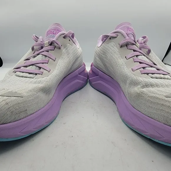 Skechers GoRun Forza 4 Women Size 8.5 Gray Running Walking Stability Shoes