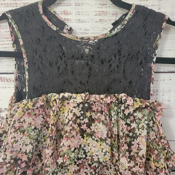 Slate &amp; Willow XS Lace Yoke Maternity Shift