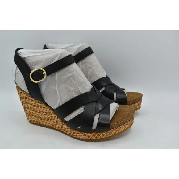 Sofft Womens Size 7.5 Carlana Black Leather Wedge Sandals Shoes
