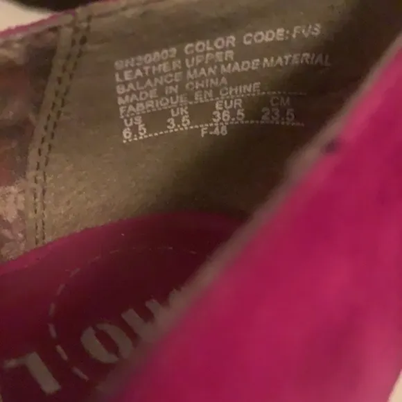 𝅺SOHO LAB NWT fuchsia pink leather open toe heels shoes in size 6.5