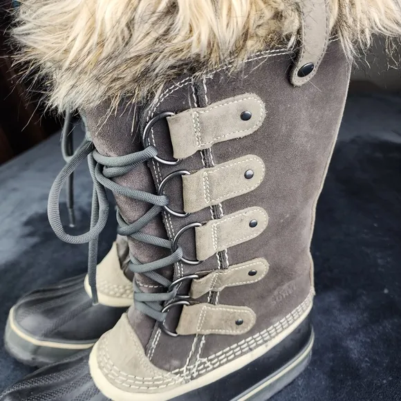 SOREL Joan of Arctic Suede Faux Fur Trim Insulated &amp; Waterproof Snow Boots 8