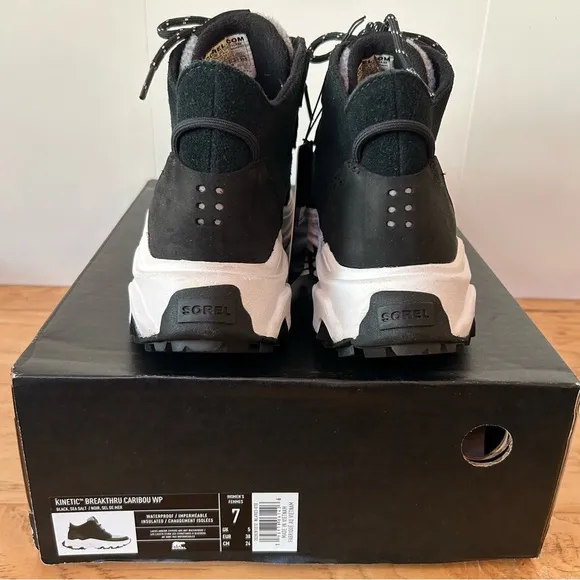 Sorel NIB Kinetic Breakthru Caribou Waterproof Shoe  6.5 Black White Boot