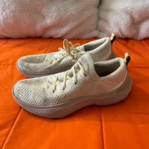 Sorel Shoes Womens 8 Explorer Blitz Stride Lace Sneakers Sea Salt Vapor