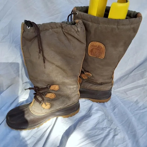 Sorel Wool Lined The Woodsman boots 8