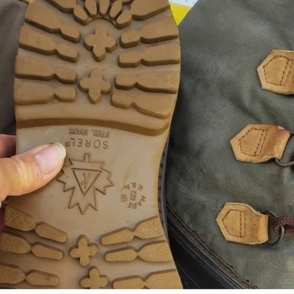 Sorel Wool Lined The Woodsman boots 8