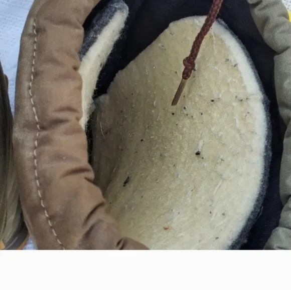 Sorel Wool Lined The Woodsman boots 8