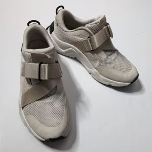Sorel Kinetic Rnegd Strap Shoes Tan Athletic Shoes Size 9