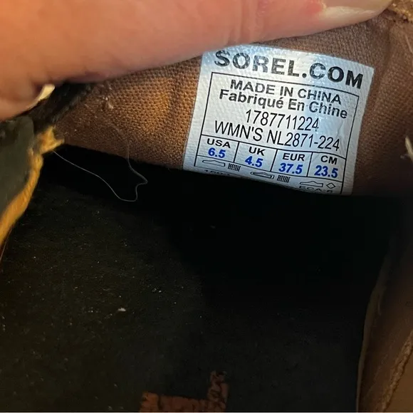 SORELWomen's Campsneak Slip-On Shoes size 6.5