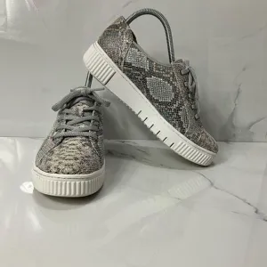 SOUL NATURALIZER Snakeskin Print Platform Sneakers