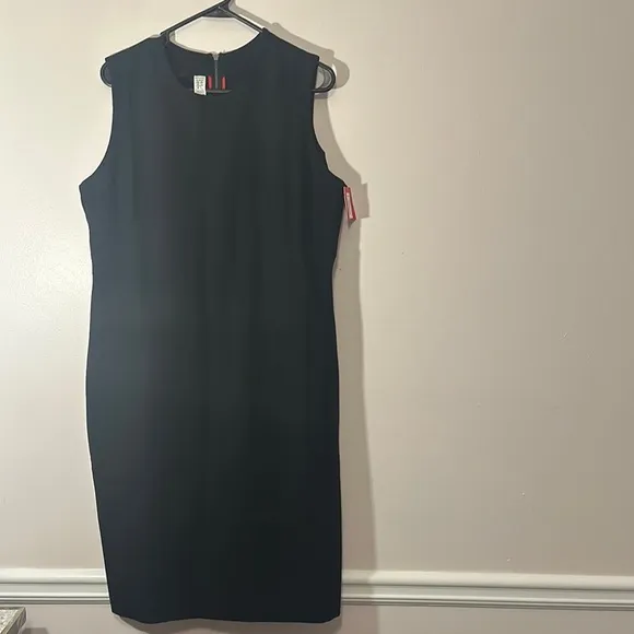 Spanx XL Dress Perfect Fitted Dress in Classic Black Sleeveless Sheath NWT