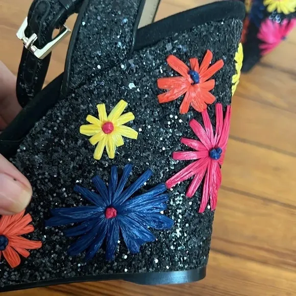 Sparkling Botkier Jesse Platform Wedge Sandals with a Raffia Floral Design - 9.5