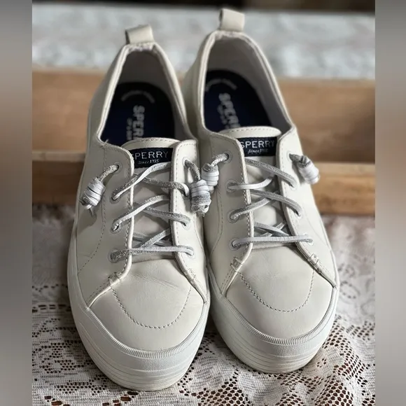 Sperry Crest Vibe Platform Sneakers White Women's Size 8.5 Boat Shoes